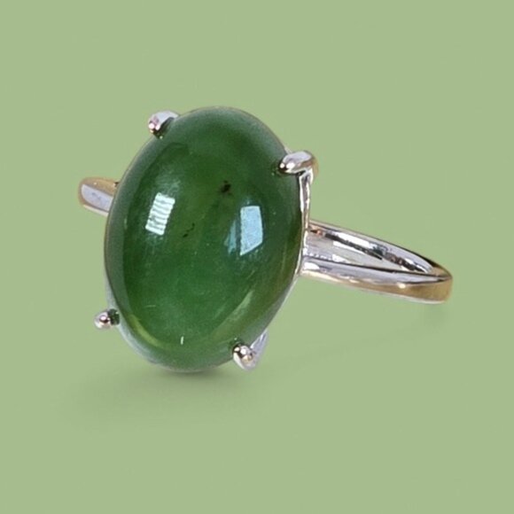 925 Sterling Silver Ring with Natural Jade 10x13mm Gemstone - Picture 6 of 10